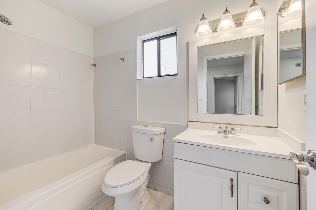 For Sale: $337,500 (3 beds, 2 baths, 1604 Square Feet)