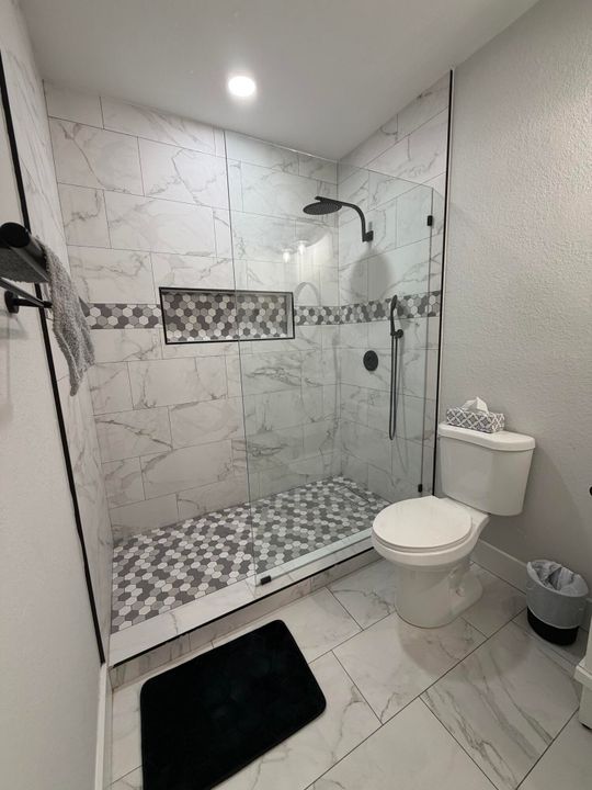 出租: $5,000 (3 贝兹, 2 浴室, 1536 平方英尺)