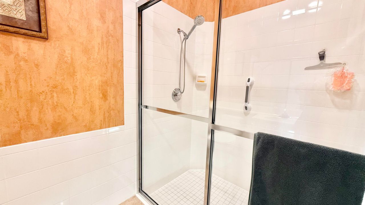 На продажу: $699,900 (3 спален, 2 ванн, 2193 Квадратных фут)