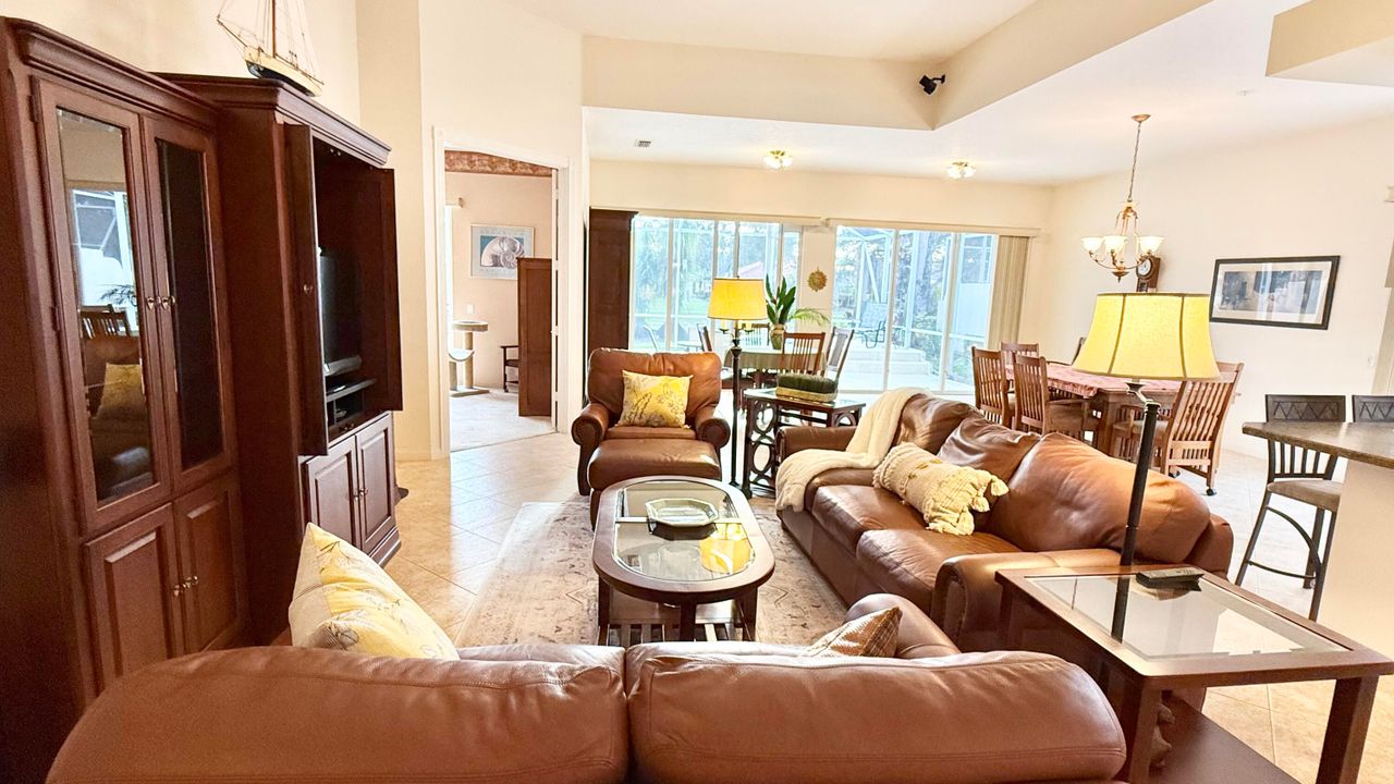 На продажу: $699,900 (3 спален, 2 ванн, 2193 Квадратных фут)