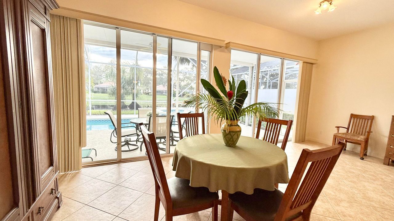 На продажу: $699,900 (3 спален, 2 ванн, 2193 Квадратных фут)