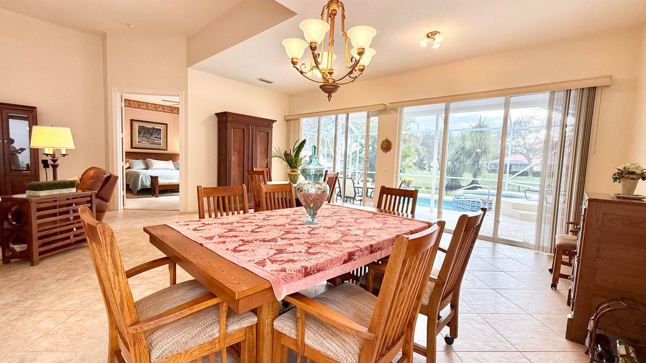 На продажу: $699,900 (3 спален, 2 ванн, 2193 Квадратных фут)