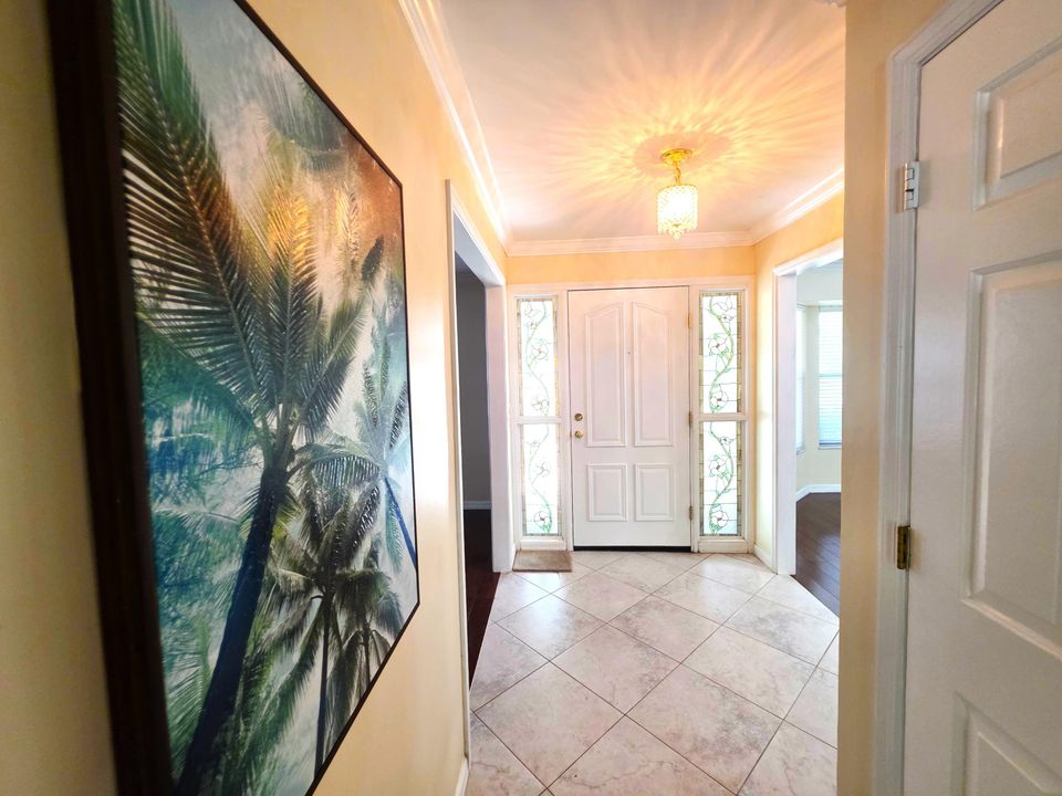 For Rent: $3,500 (3 beds, 2 baths, 2970 Square Feet)