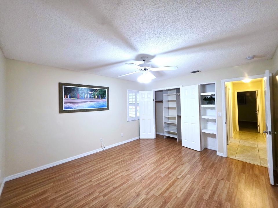 For Rent: $3,500 (3 beds, 2 baths, 2970 Square Feet)