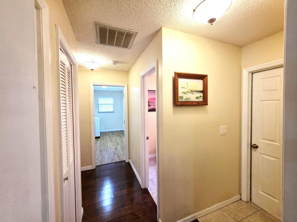 For Rent: $3,500 (3 beds, 2 baths, 2970 Square Feet)