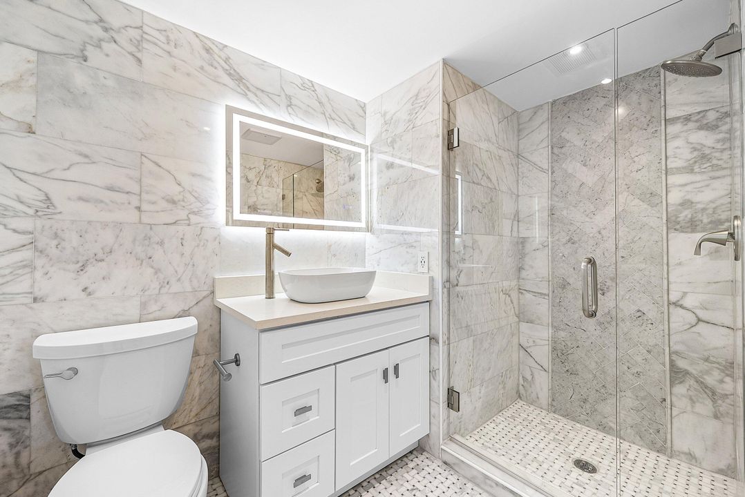 For Sale: $199,900 (2 beds, 2 baths, 1388 Square Feet)