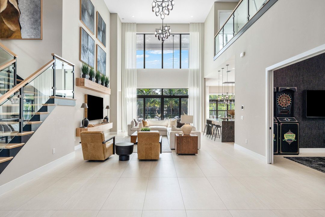 For Sale: $4,999,000 (5 beds, 5 baths, 5927 Square Feet)