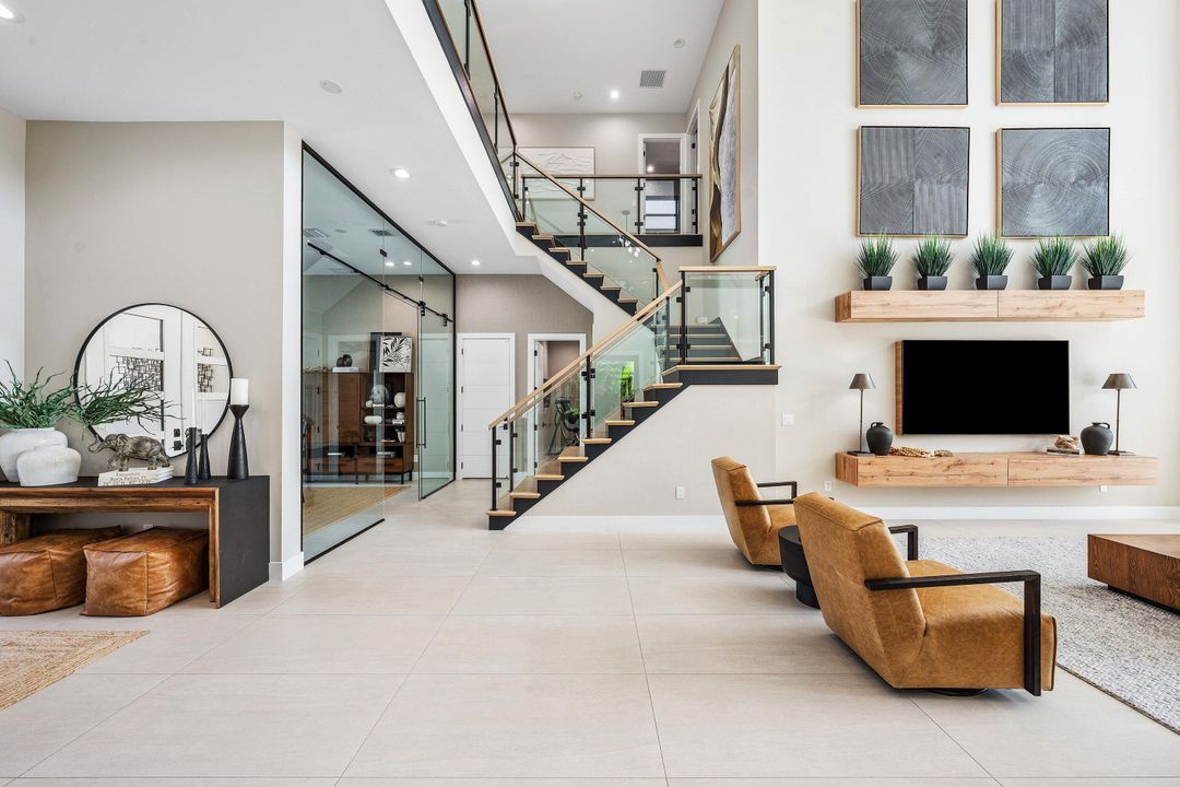 For Sale: $4,999,000 (5 beds, 5 baths, 5927 Square Feet)