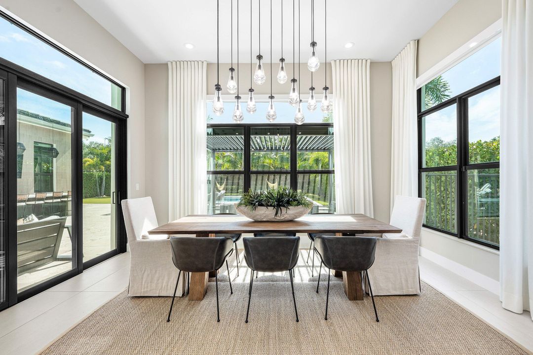 For Sale: $4,999,000 (5 beds, 5 baths, 5927 Square Feet)