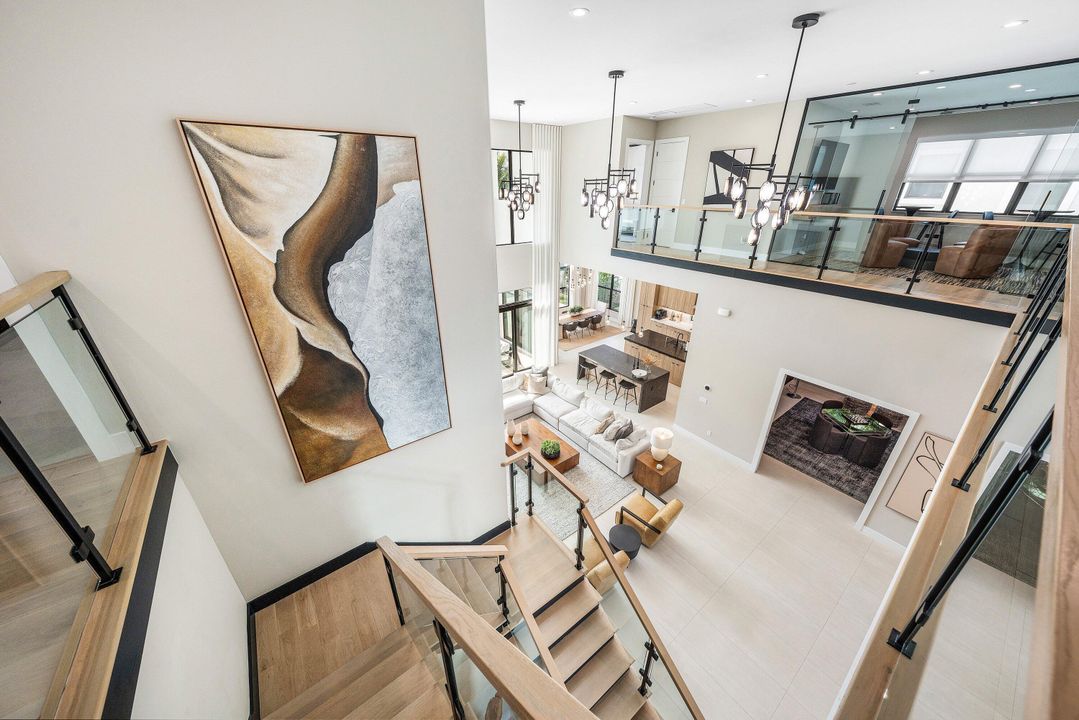 For Sale: $4,999,000 (5 beds, 5 baths, 5927 Square Feet)