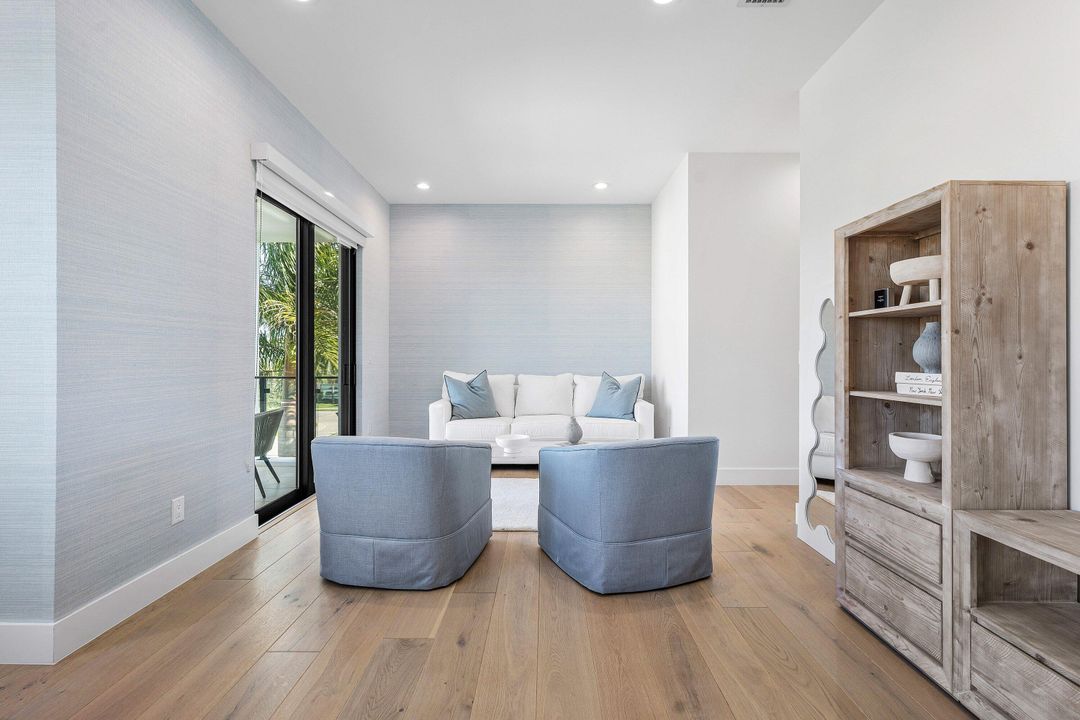 For Sale: $4,999,000 (5 beds, 5 baths, 5927 Square Feet)