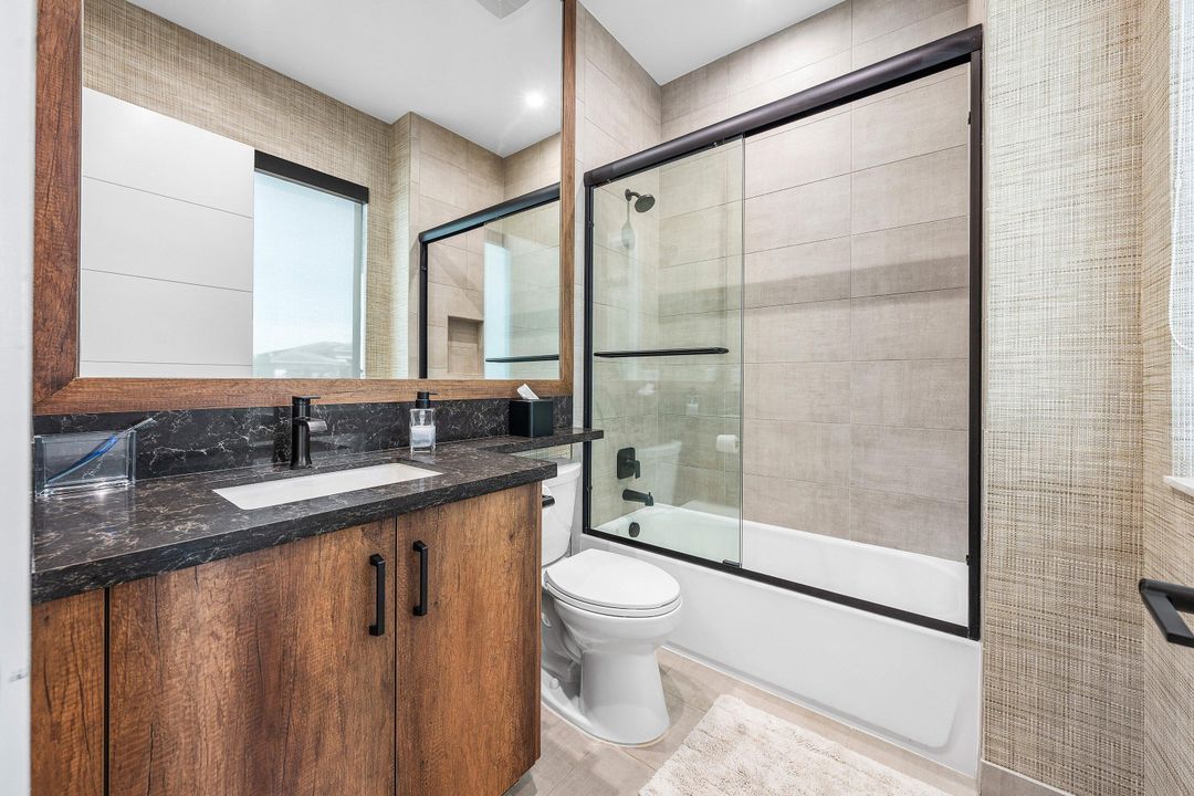 For Sale: $4,999,000 (5 beds, 5 baths, 5927 Square Feet)