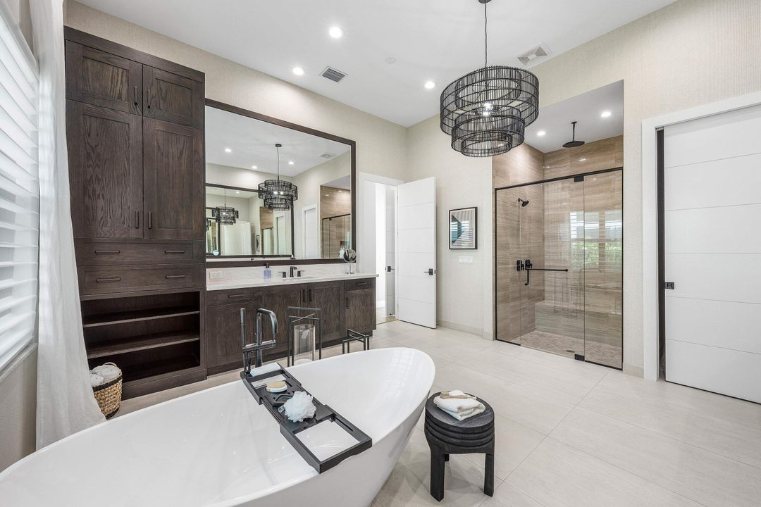 For Sale: $4,999,000 (5 beds, 5 baths, 5927 Square Feet)