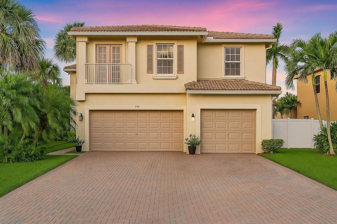 На продажу: $729,000 (5 спален, 4 ванн, 3380 Квадратных фут)