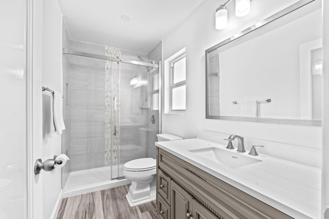 Activo con contrato: $450,000 (3 camas, 2 baños, 1252 Pies cuadrados)