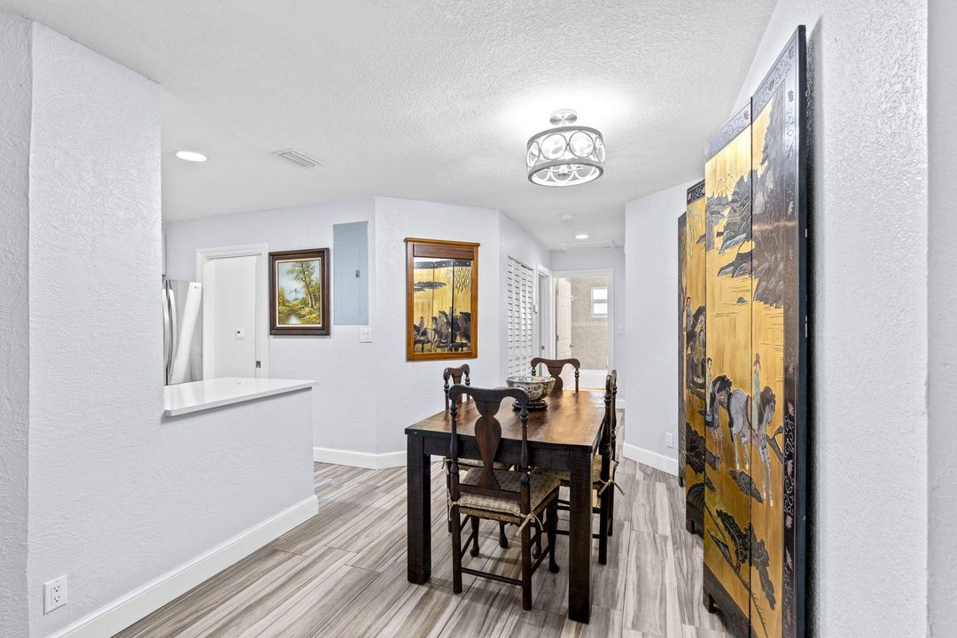 Activo con contrato: $450,000 (3 camas, 2 baños, 1252 Pies cuadrados)