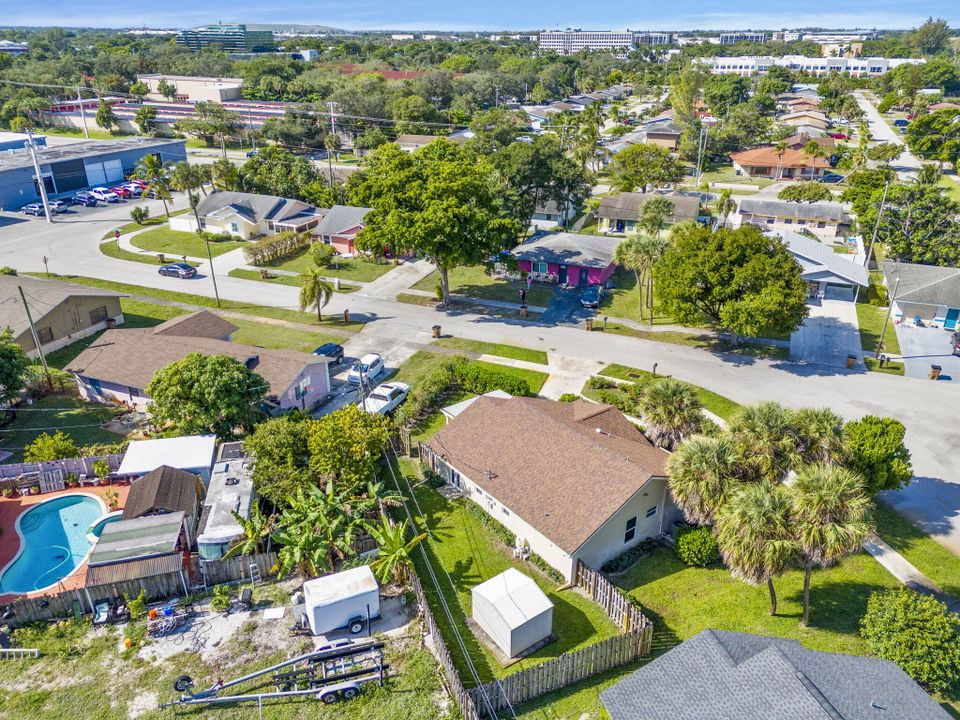 Activo con contrato: $450,000 (3 camas, 2 baños, 1252 Pies cuadrados)