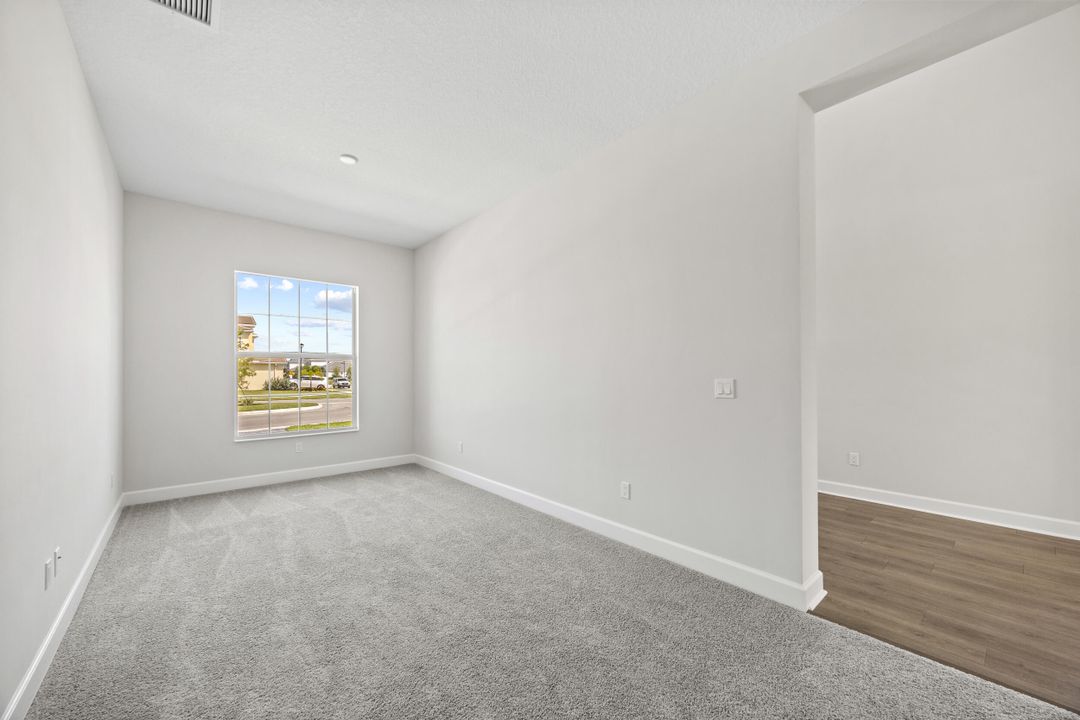 待售: $850,000 (5 贝兹, 4 浴室, 3172 平方英尺)