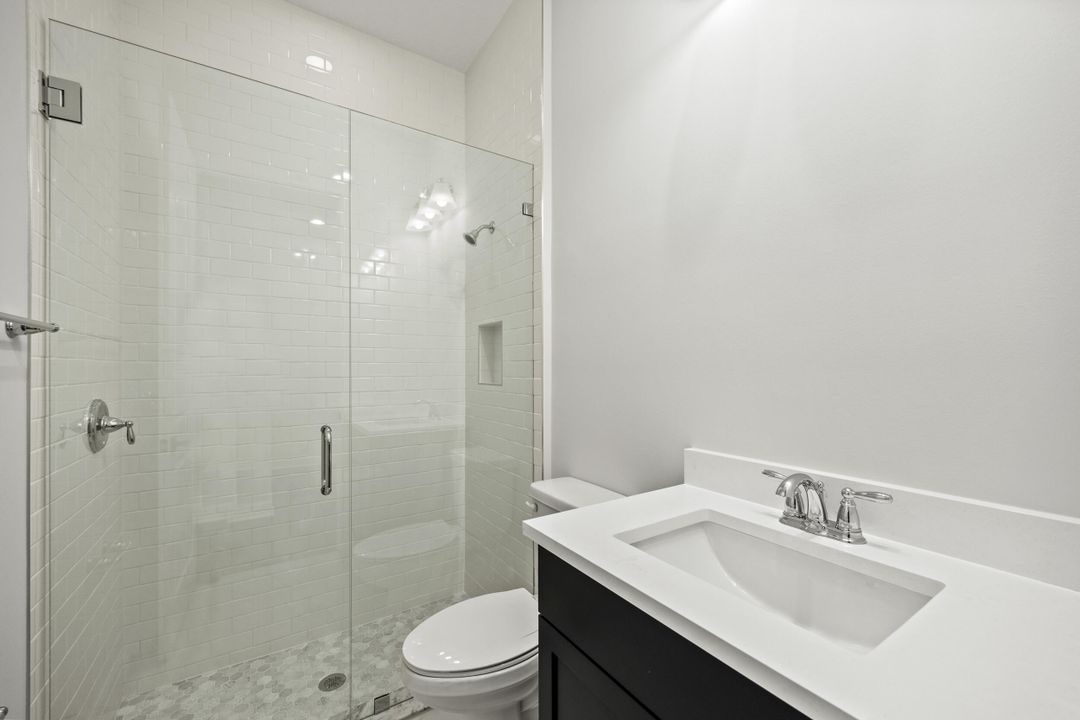 待售: $850,000 (5 贝兹, 4 浴室, 3172 平方英尺)