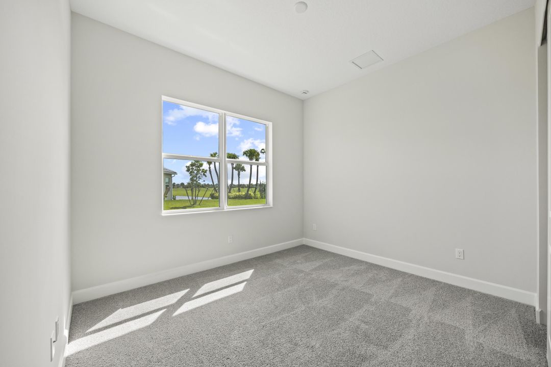 待售: $850,000 (5 贝兹, 4 浴室, 3172 平方英尺)