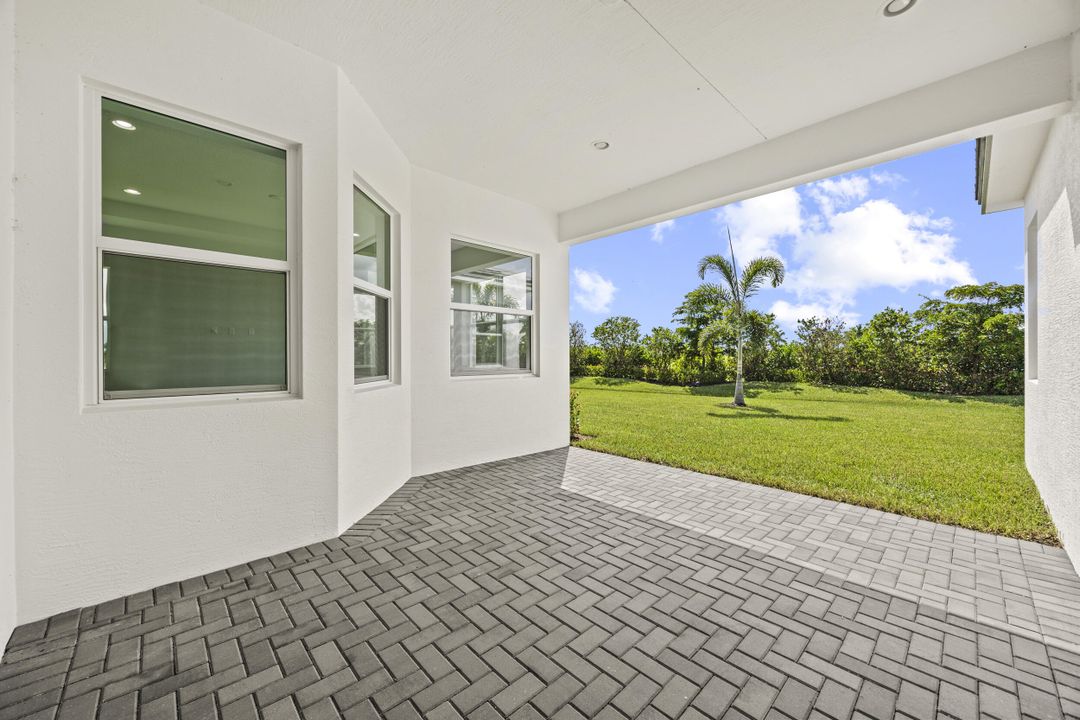 待售: $850,000 (5 贝兹, 4 浴室, 3172 平方英尺)