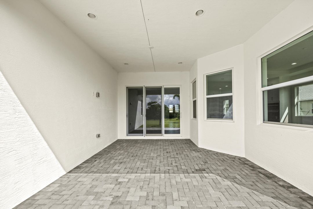 待售: $850,000 (5 贝兹, 4 浴室, 3172 平方英尺)