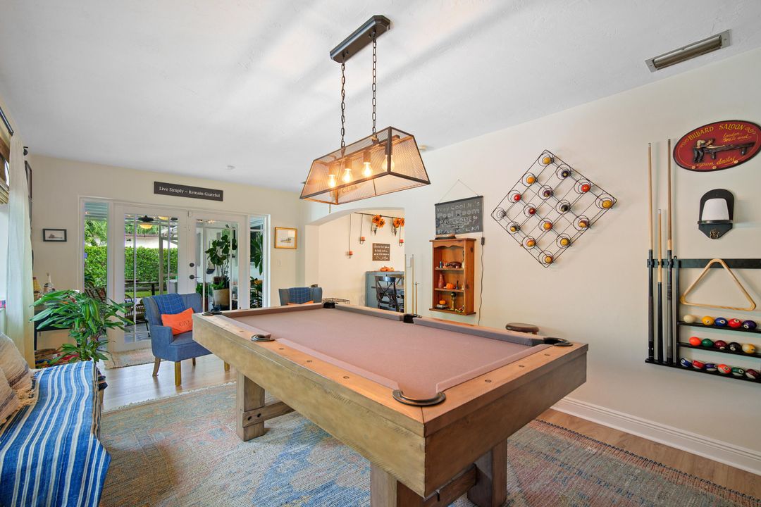 待售: $702,500 (3 贝兹, 2 浴室, 1606 平方英尺)