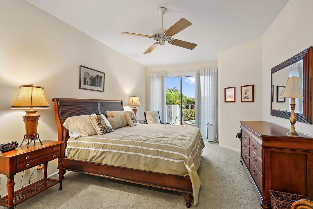 待售: $899,900 (3 贝兹, 3 浴室, 2032 平方英尺)