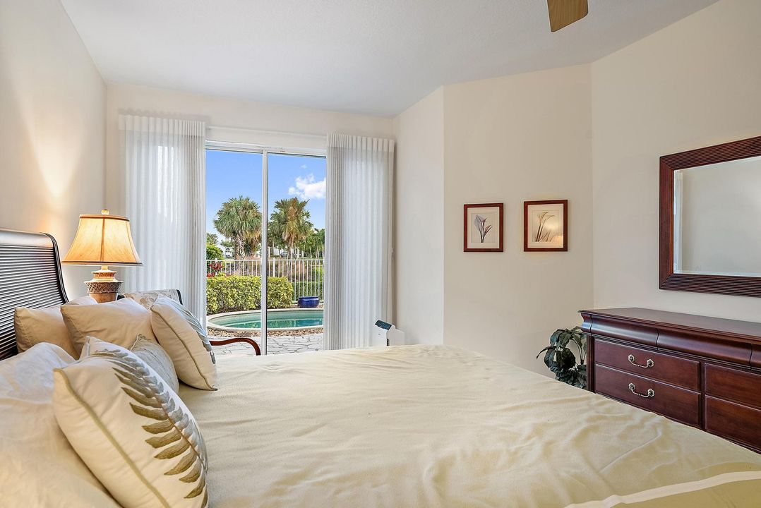 待售: $899,900 (3 贝兹, 3 浴室, 2032 平方英尺)