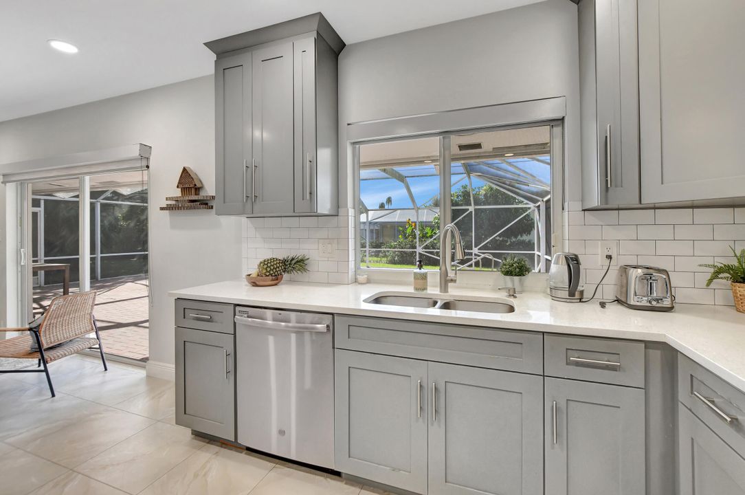 For Rent: $5,300 (4 beds, 2 baths, 1615 Square Feet)