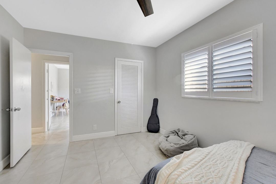 For Rent: $5,300 (4 beds, 2 baths, 1615 Square Feet)