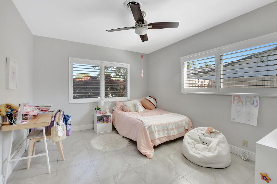 For Rent: $5,300 (4 beds, 2 baths, 1615 Square Feet)