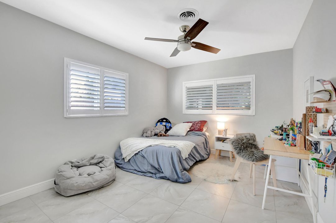 For Rent: $5,300 (4 beds, 2 baths, 1615 Square Feet)