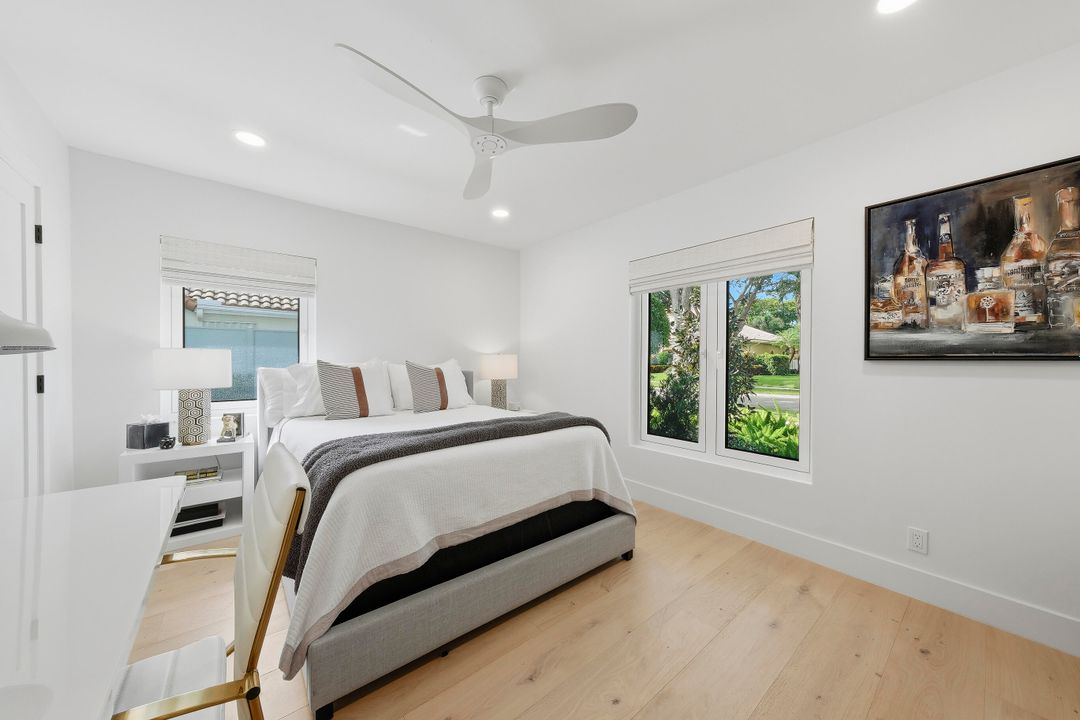 Active With Contract: $2,295,000 (4 beds, 3 baths, 2861 Square Feet)