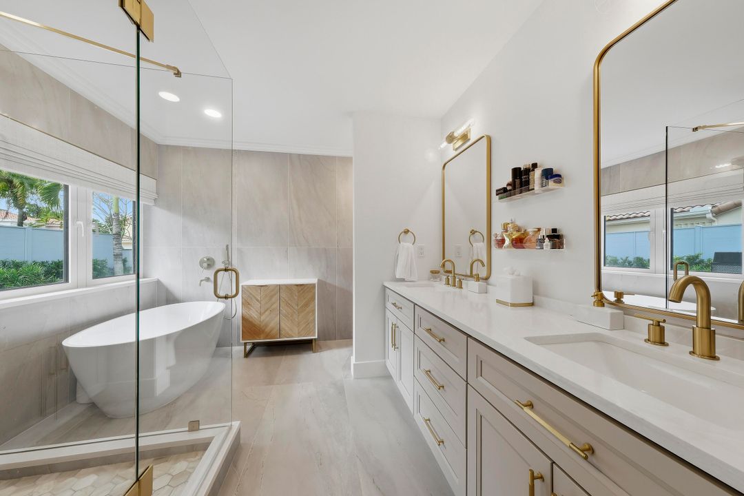 Active With Contract: $2,295,000 (4 beds, 3 baths, 2861 Square Feet)