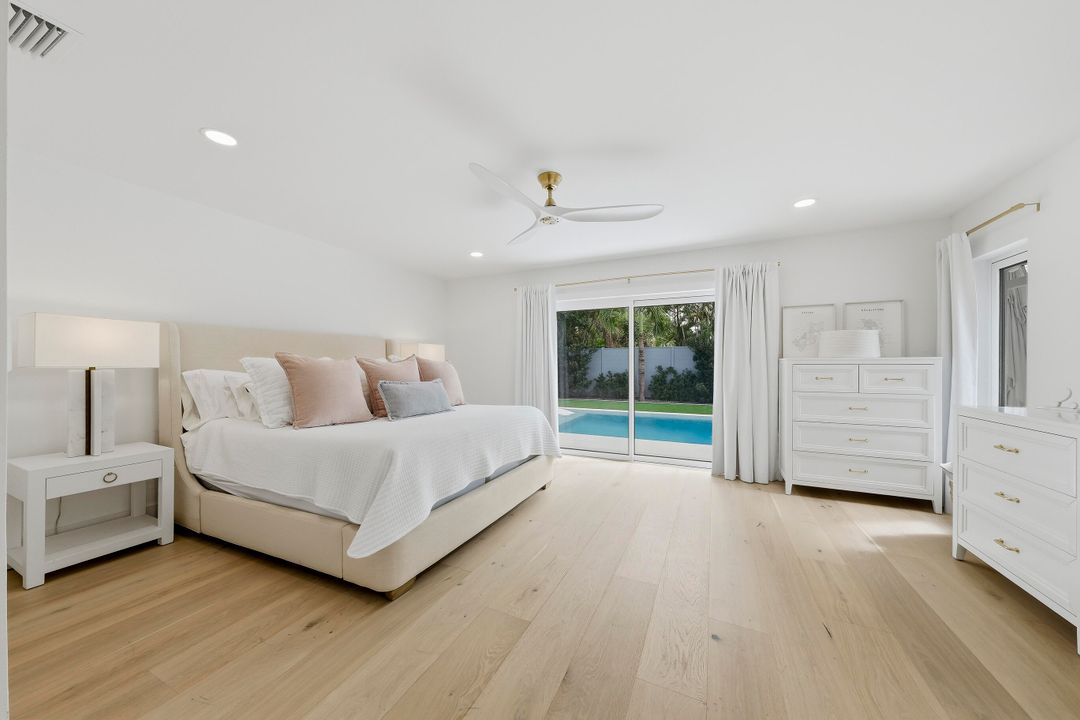 Active With Contract: $2,295,000 (4 beds, 3 baths, 2861 Square Feet)