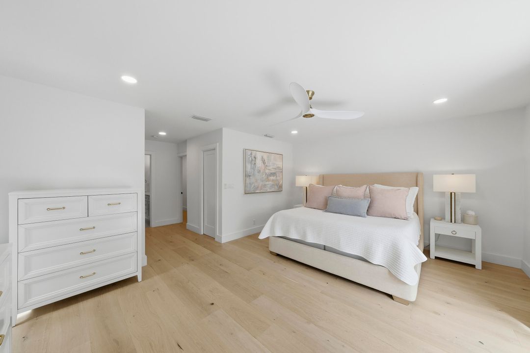 Active With Contract: $2,295,000 (4 beds, 3 baths, 2861 Square Feet)