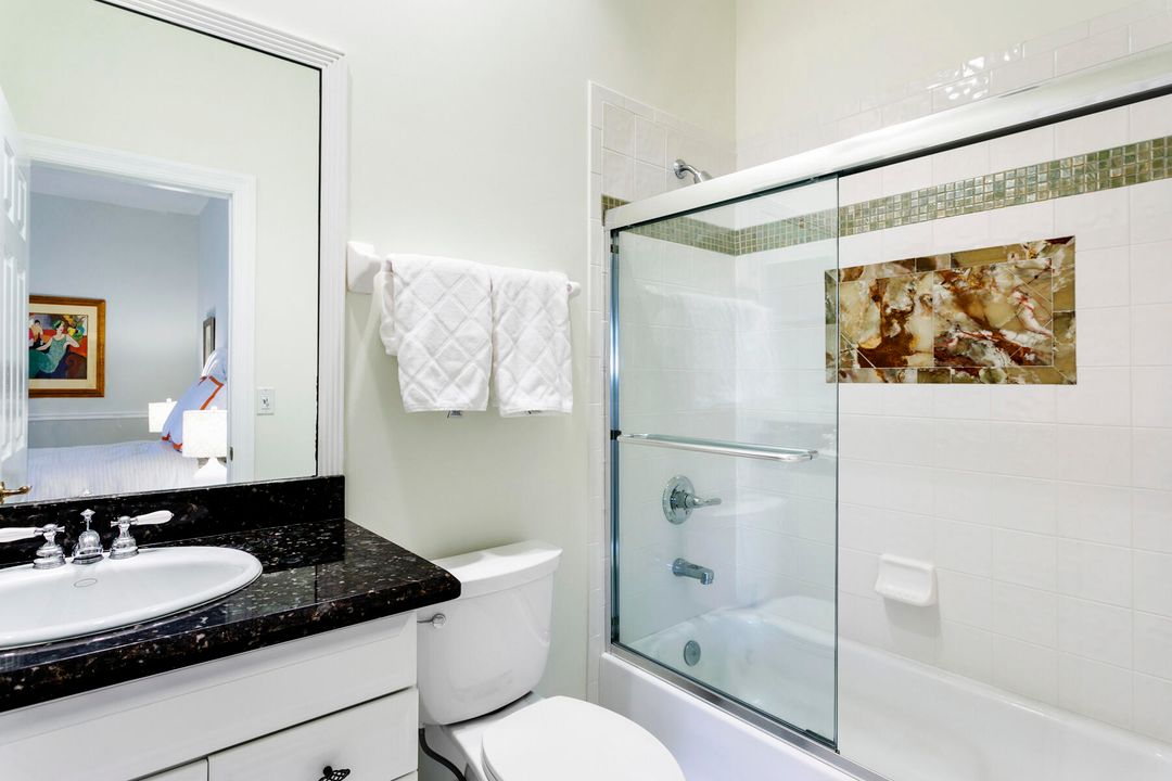 En Venta: $849,000 (3 camas, 3 baños, 2492 Pies cuadrados)