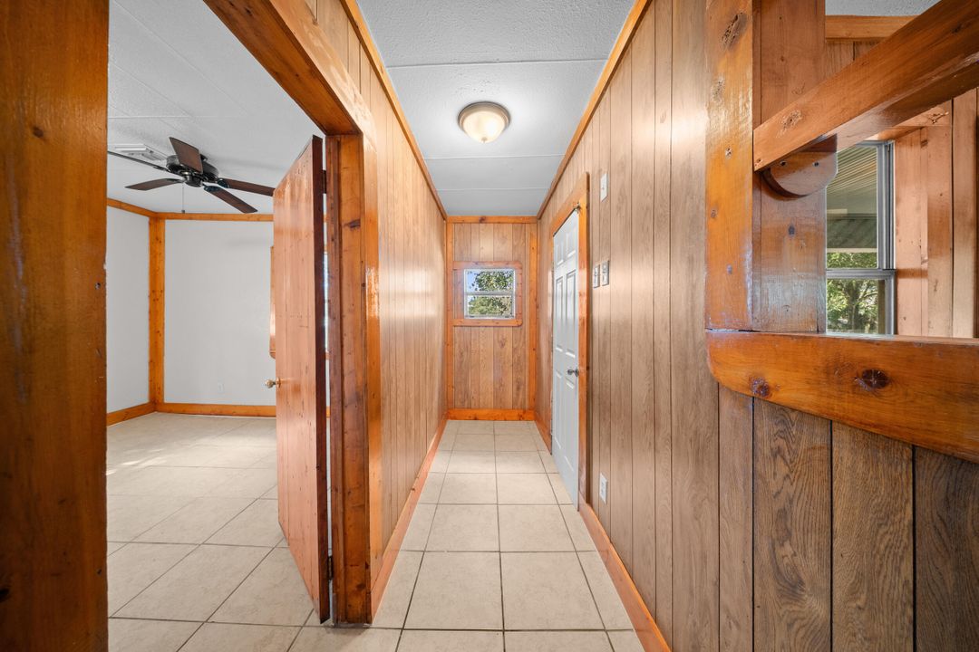 For Sale: $590,000 (4 beds, 3 baths, 1820 Square Feet)