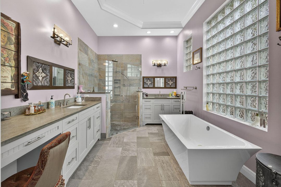 待售: $649,000 (2 贝兹, 2 浴室, 2364 平方英尺)