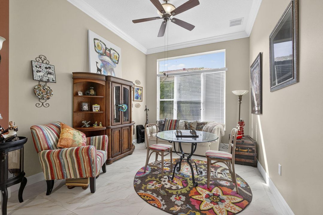 待售: $649,000 (2 贝兹, 2 浴室, 2364 平方英尺)