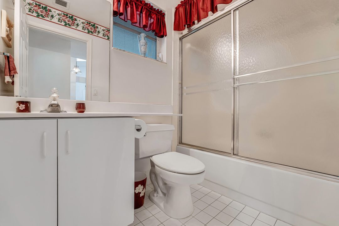 Active With Contract: $295,000 (2 beds, 2 baths, 1722 Square Feet)