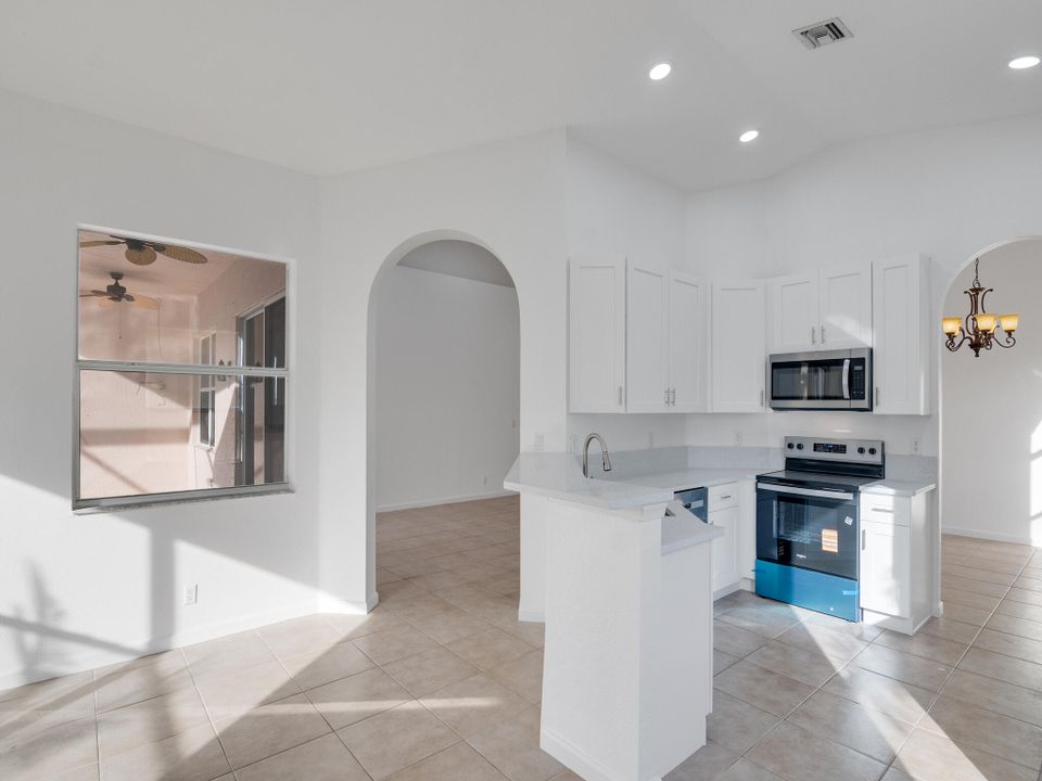 For Sale: $375,000 (3 beds, 2 baths, 1950 Square Feet)