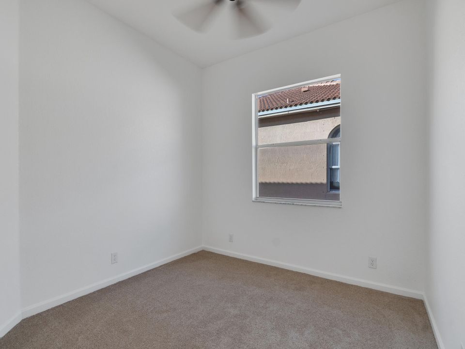 For Sale: $375,000 (3 beds, 2 baths, 1950 Square Feet)