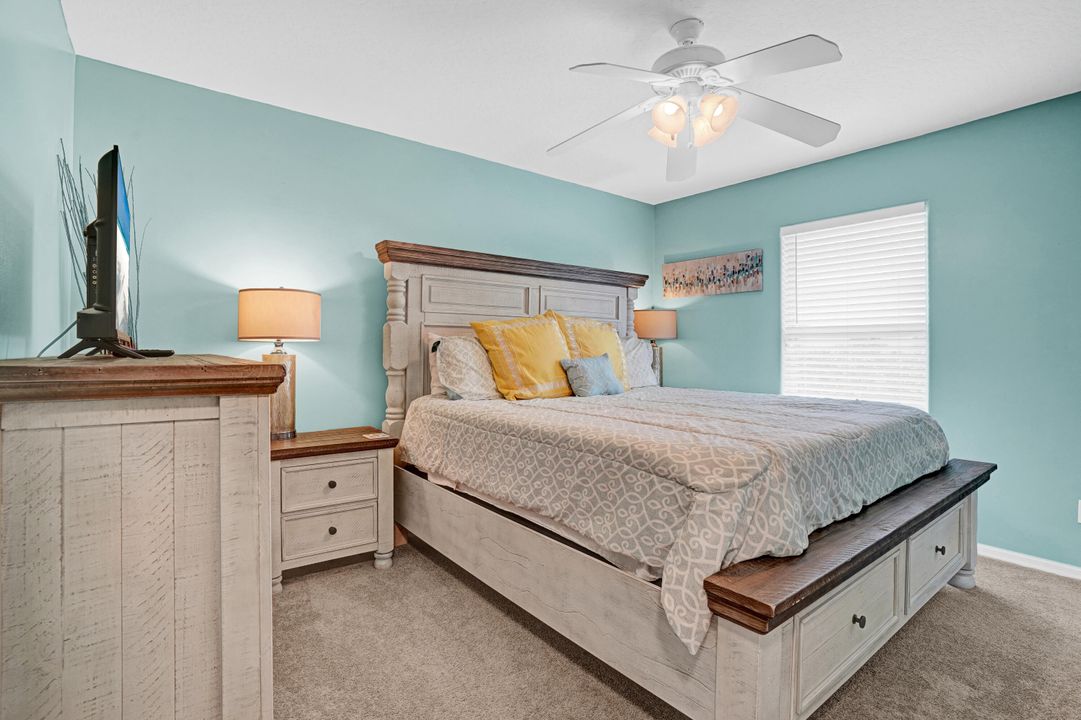 For Sale: $520,000 (3 beds, 2 baths, 1902 Square Feet)