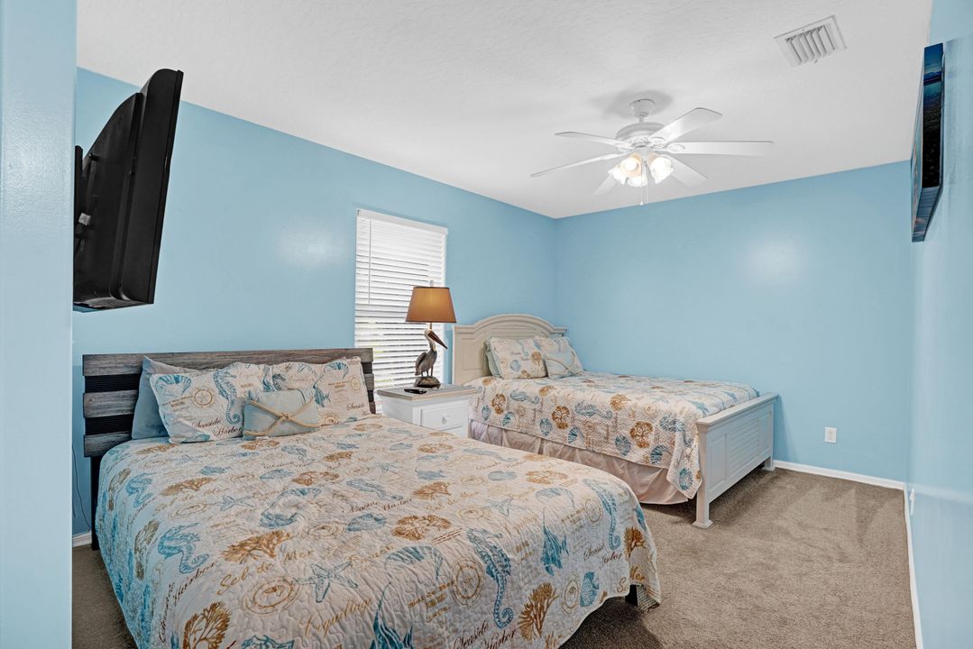 For Sale: $520,000 (3 beds, 2 baths, 1902 Square Feet)