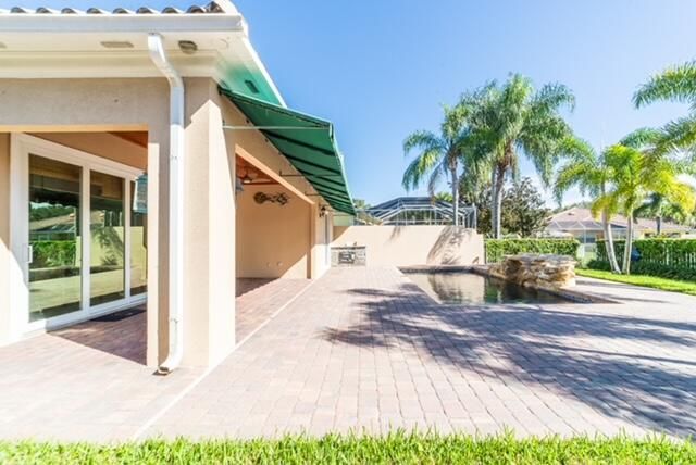 For Rent: $5,900 (3 beds, 3 baths, 2023 Square Feet)