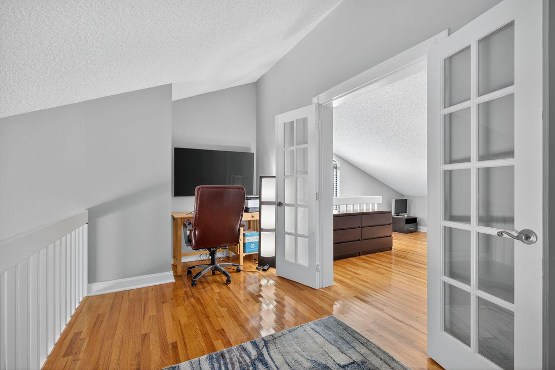 For Sale: $1,349,000 (4 beds, 2 baths, 2189 Square Feet)