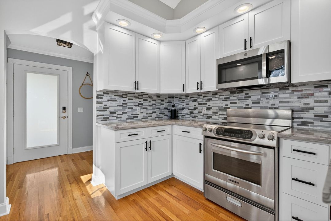 For Sale: $1,349,000 (4 beds, 2 baths, 2189 Square Feet)