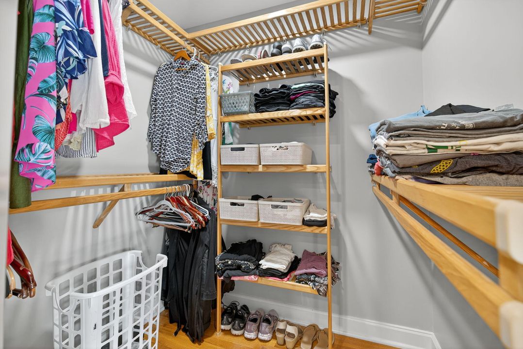 For Sale: $1,349,000 (4 beds, 2 baths, 2189 Square Feet)